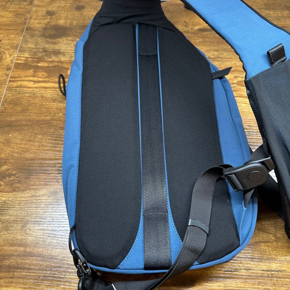 NEW Alpaka Metro Crossbody Bag Blue Axoflux 210D Right Shoulder Sling - Picture 7 of 13